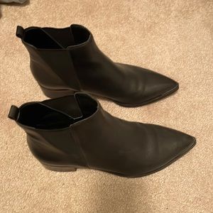 Marc fisher bootie